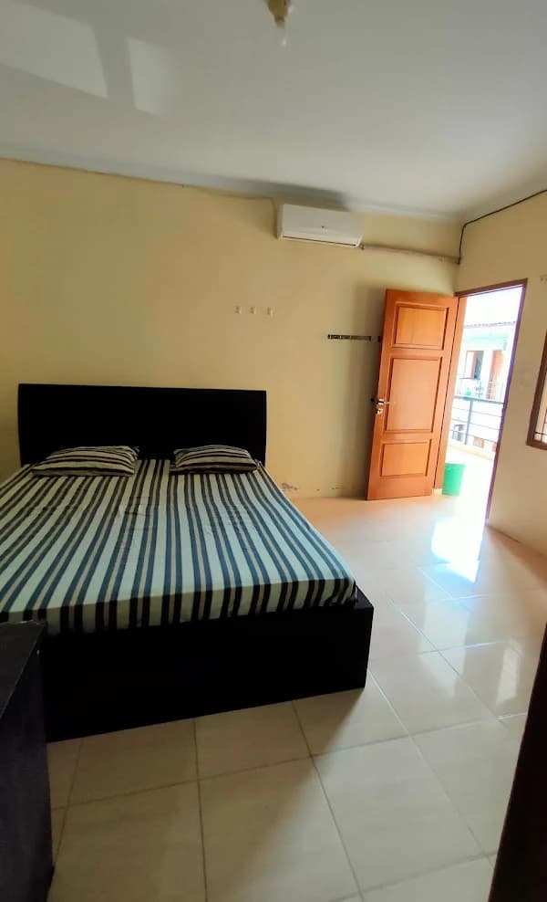 Kost Amandus Mampang Prapatan